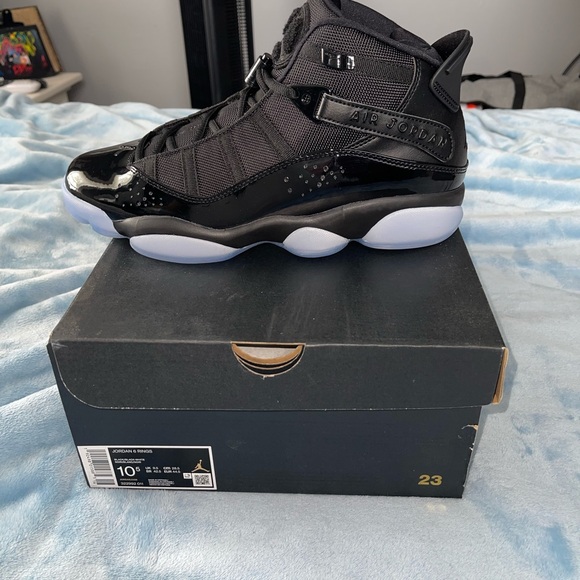 Jordan 6 Retro ‘Rings’